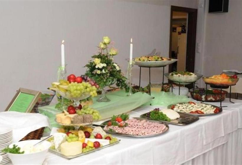 ホテル Otsolan Hovi