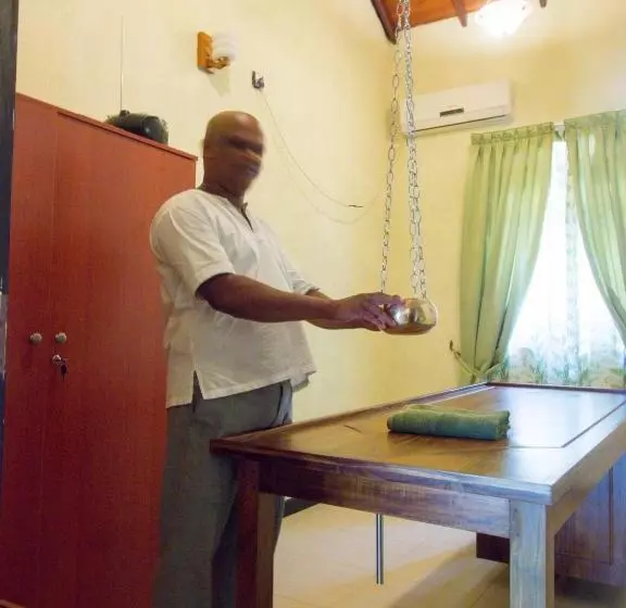 ホテル Resort Like No Other