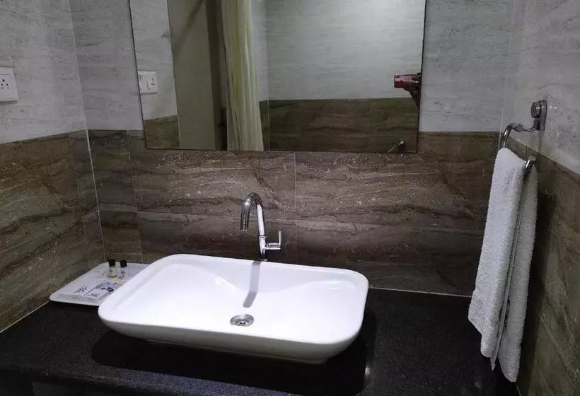 Rg Hotels And Resort