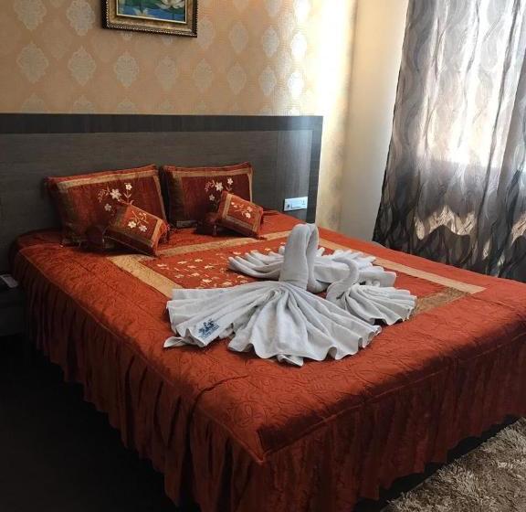 Rg Hotels And Resort