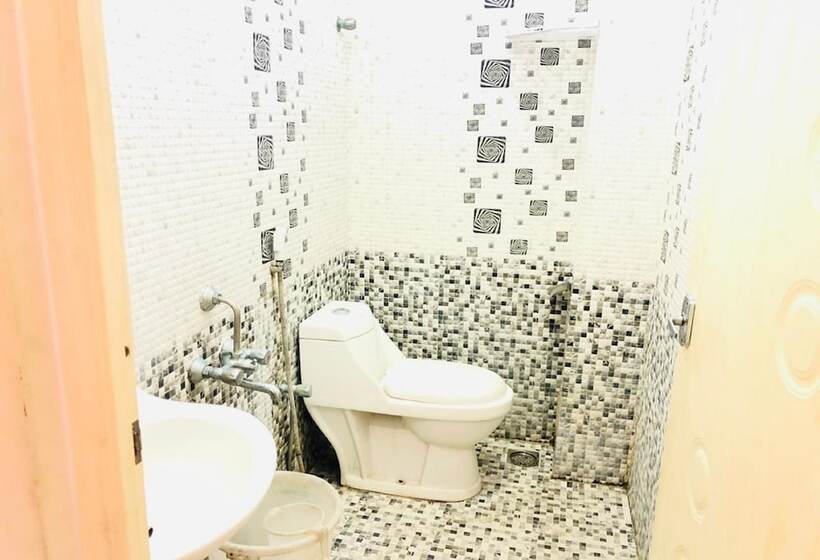 Hotel Royal Residency