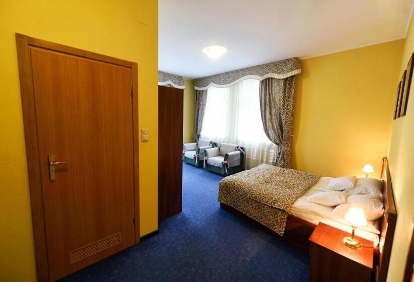 ホテル Zoloto Karpat