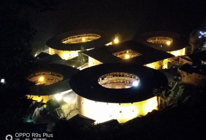 Nanjing Yunshuiyao Haixi International Hostel