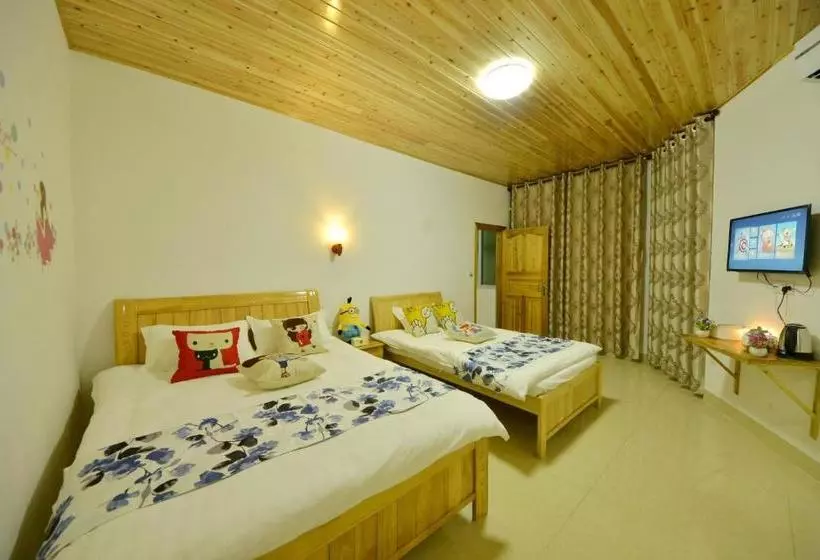 Nanjing Yunshuiyao Haixi International Hostel