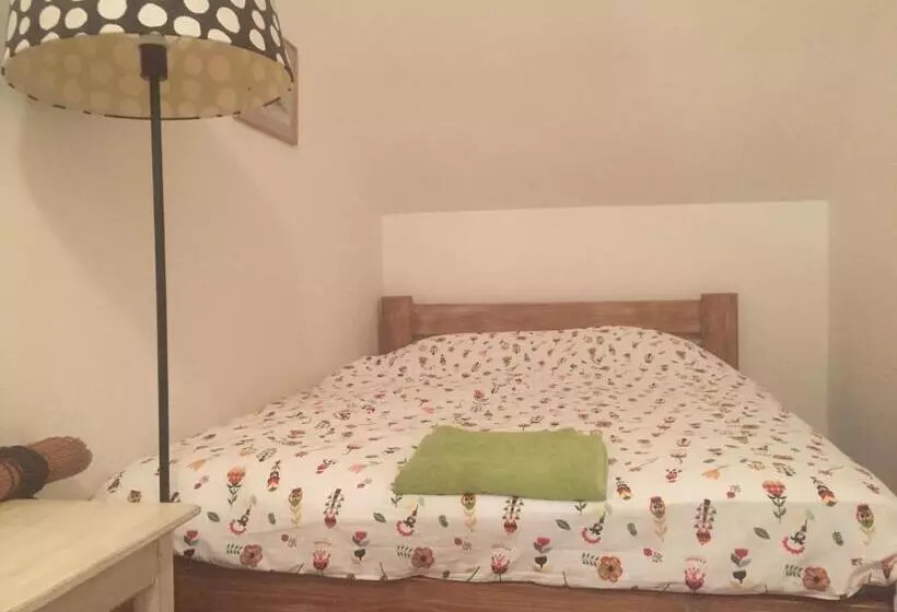 ペンション Bed & More Pogányvár