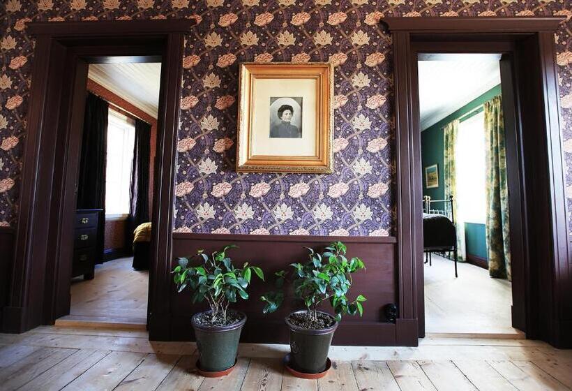 ペンション Björnhofvda Gård