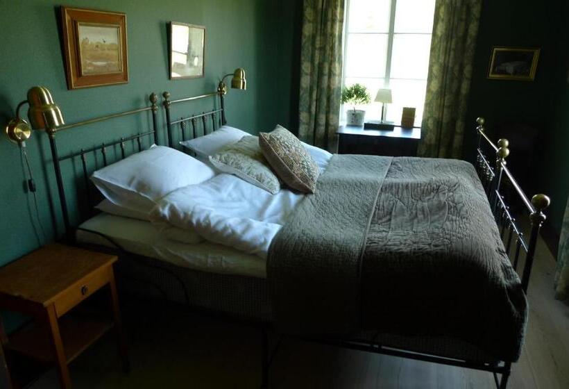 ペンション Björnhofvda Gård