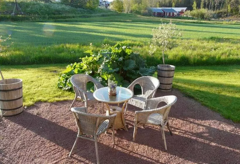 ペンション Björnhofvda Gård