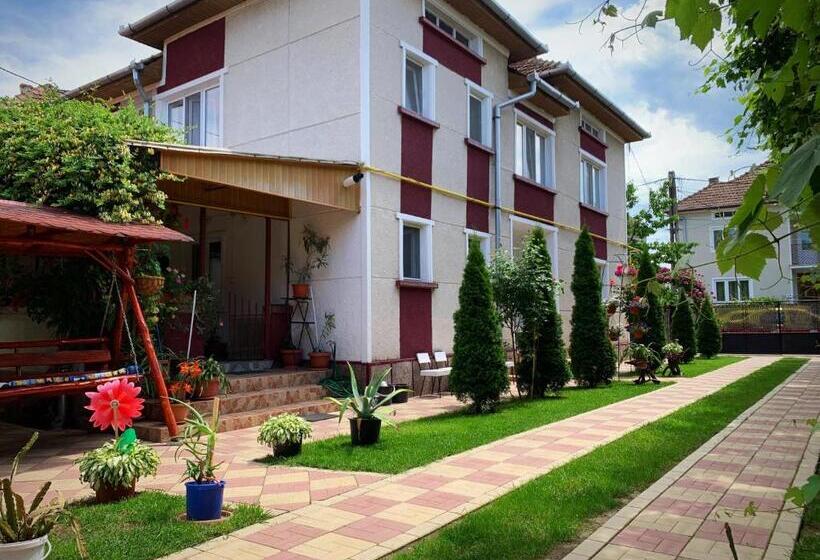 پانسیون Casa Mary