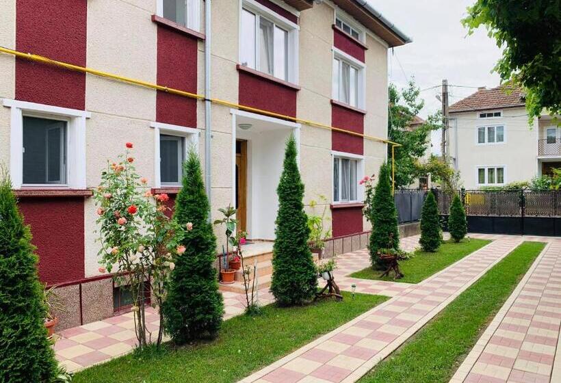 پانسیون Casa Mary