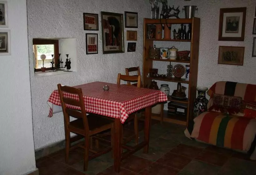 پانسیون Guest House Kamenik