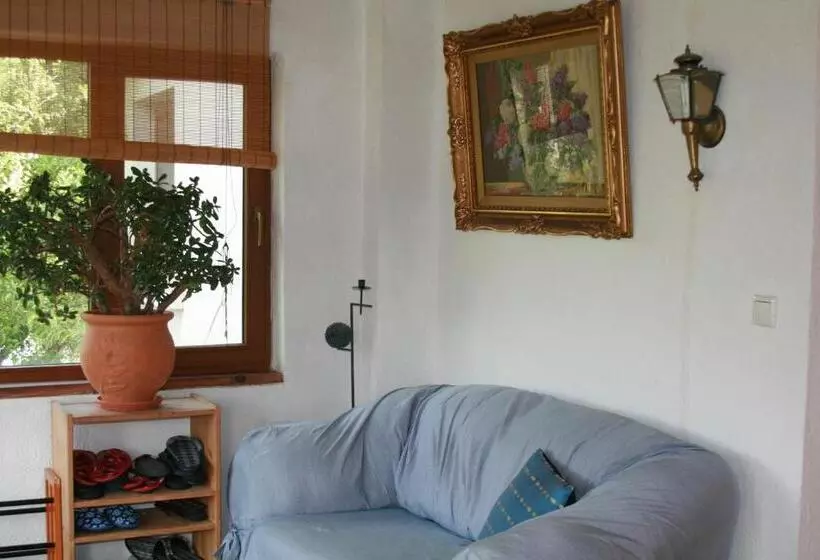 پانسیون Guest House Kamenik