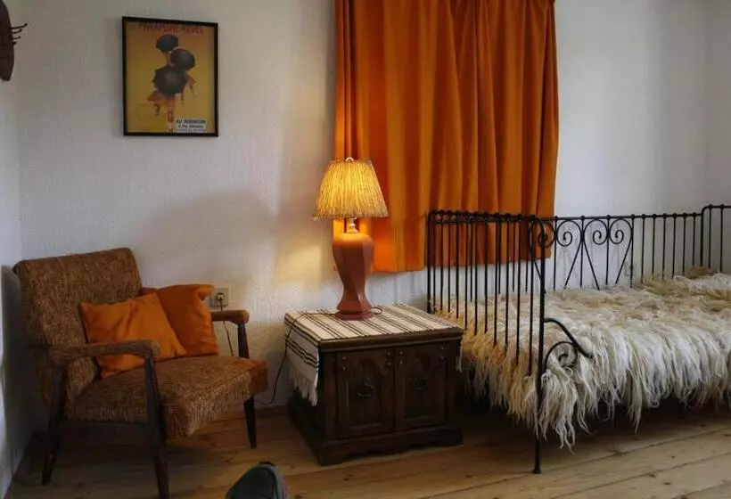 پانسیون Guest House Kamenik