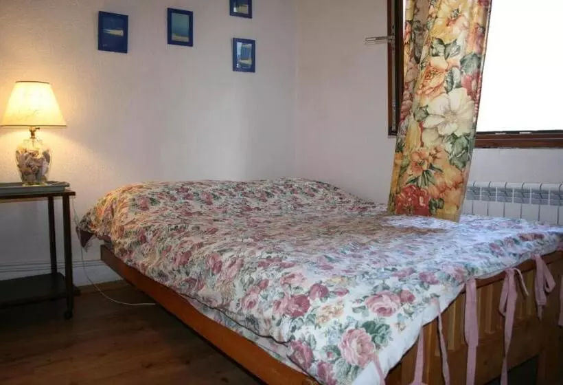 پانسیون Guest House Kamenik