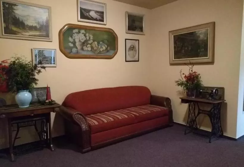 Majatalo Guest House U Zámku