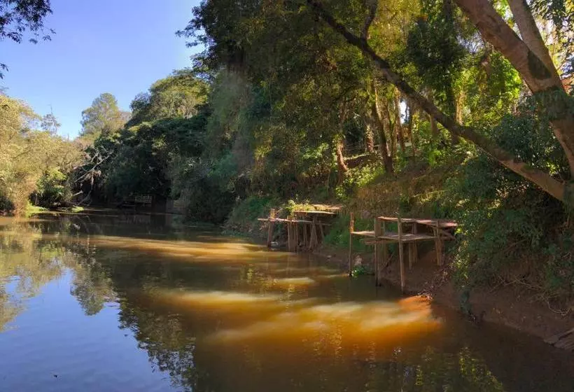 ペンション Pousada Da Gibinha