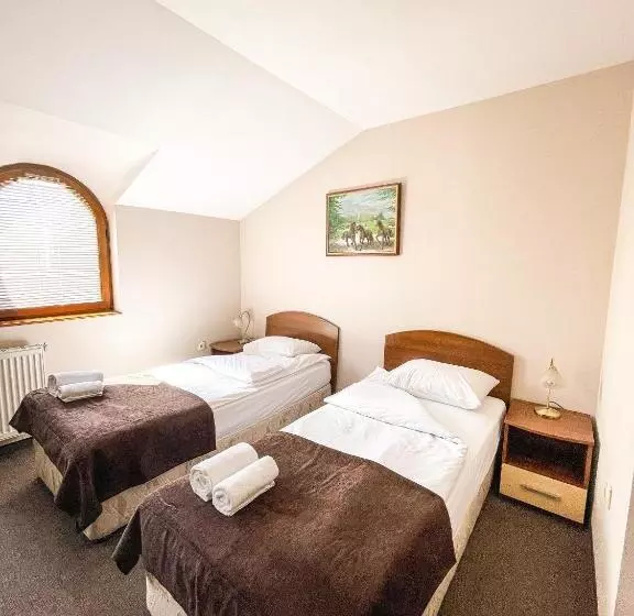 Lomakeskus Family Hotel Palermo