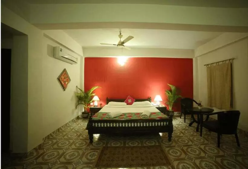 Lomakeskus Sterling Palavelli Godavari