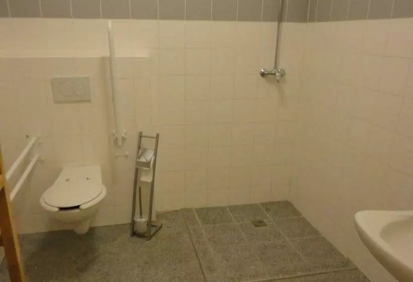 Retkeilymaja Jakubův Nový Dvůr