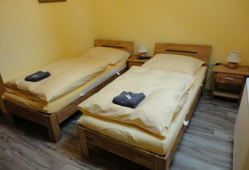 旅馆 Jakubův Nový Dvůr