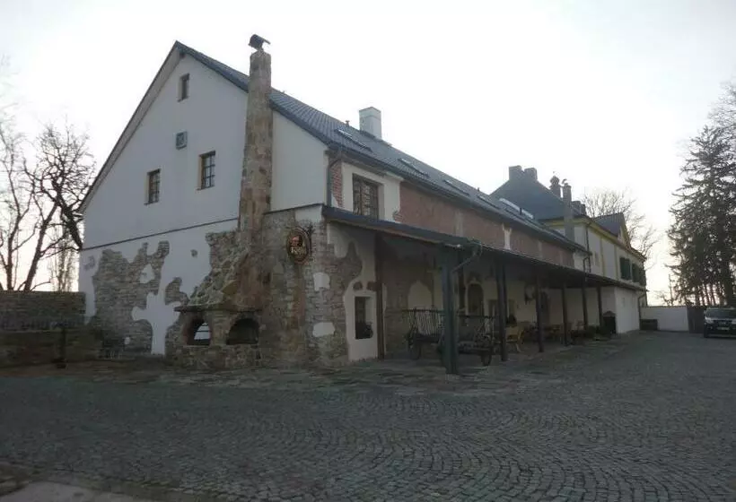 Retkeilymaja Jakubův Nový Dvůr