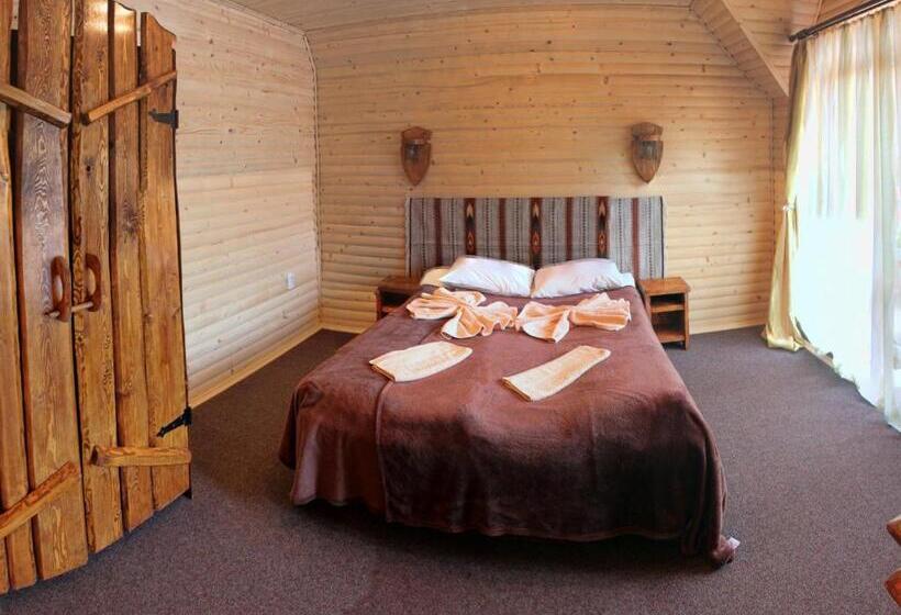 Albergue Oksamit Resort