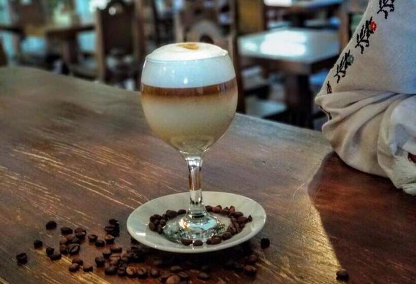 Albergue Oksamit Resort