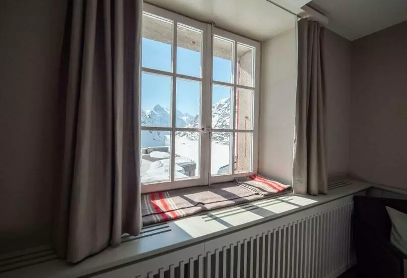 Historisches Alpinhotel Grimsel Hospiz