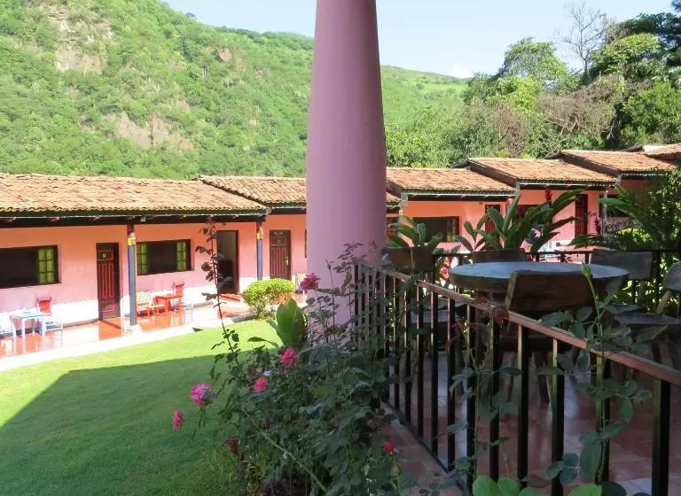 ホテル Agua Blanca