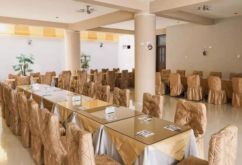 هتل Costa Del Inka