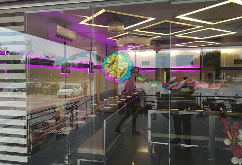 Hotel Darshan And Guest House