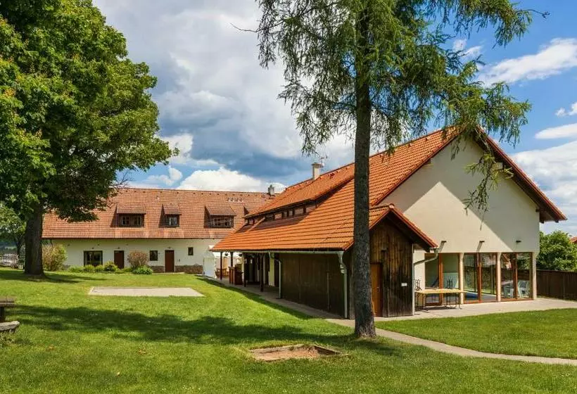 ホテル Hostinec U Zámečku Klokočov