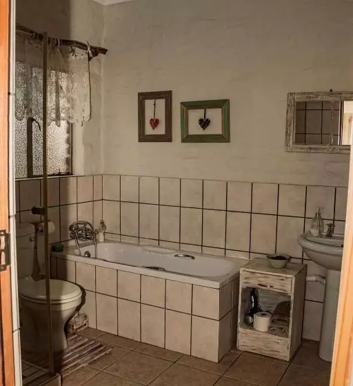 ホテル Kalkfontein Guesthouse