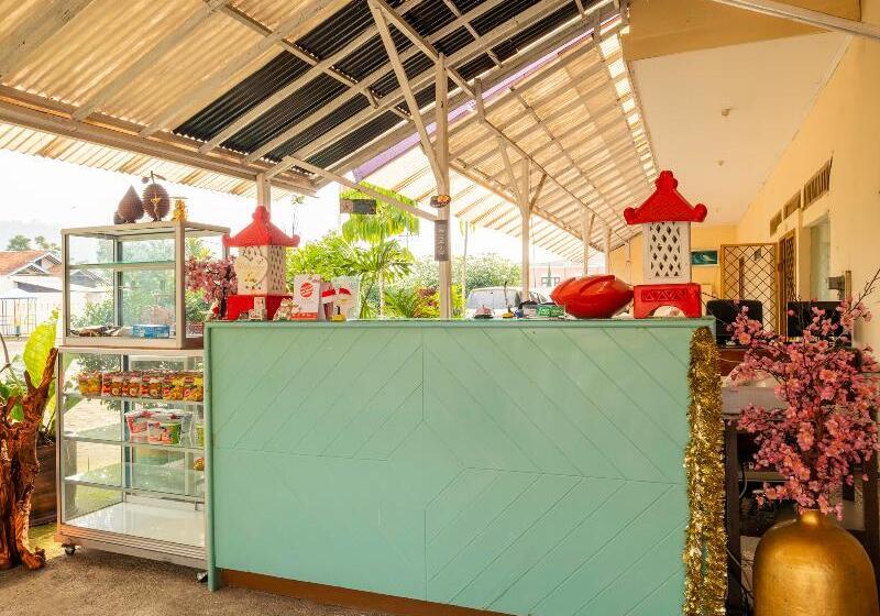 فندق Oyo 2900 New Bukit Kasih