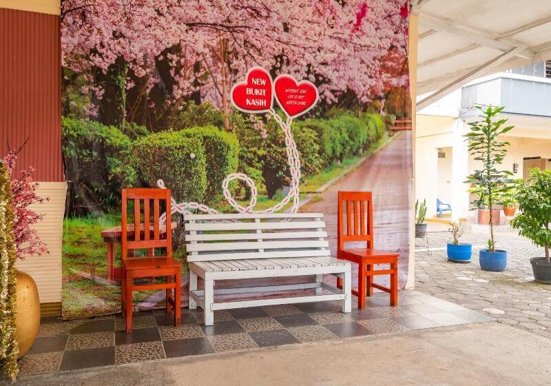 فندق Oyo 2900 New Bukit Kasih