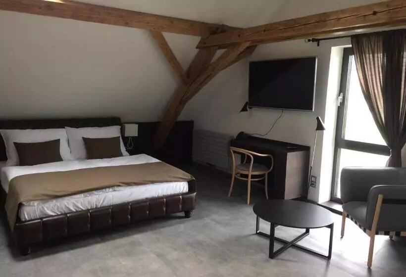 Hotelli Panství Dlouhá Lhota