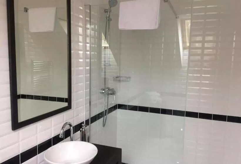 Hotelli Panství Dlouhá Lhota