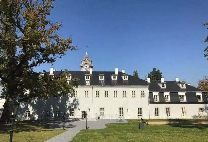 Hotelli Panství Dlouhá Lhota