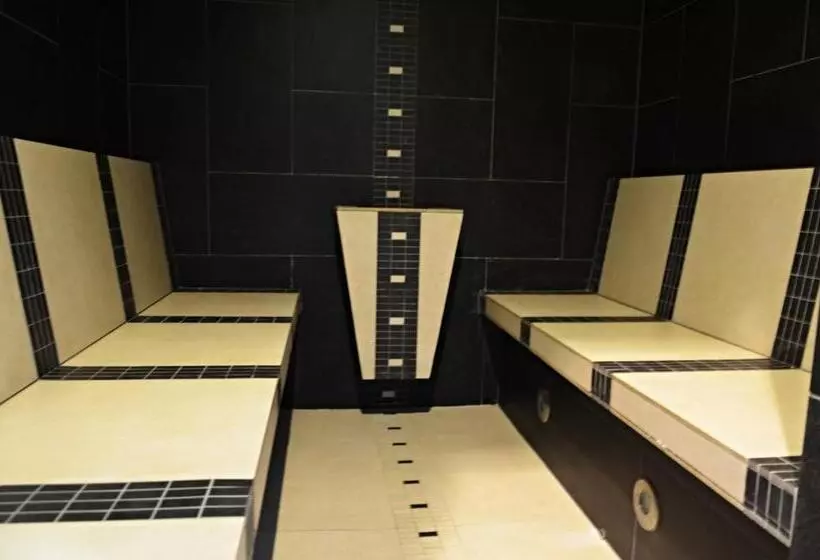 Hotelli Panství Dlouhá Lhota