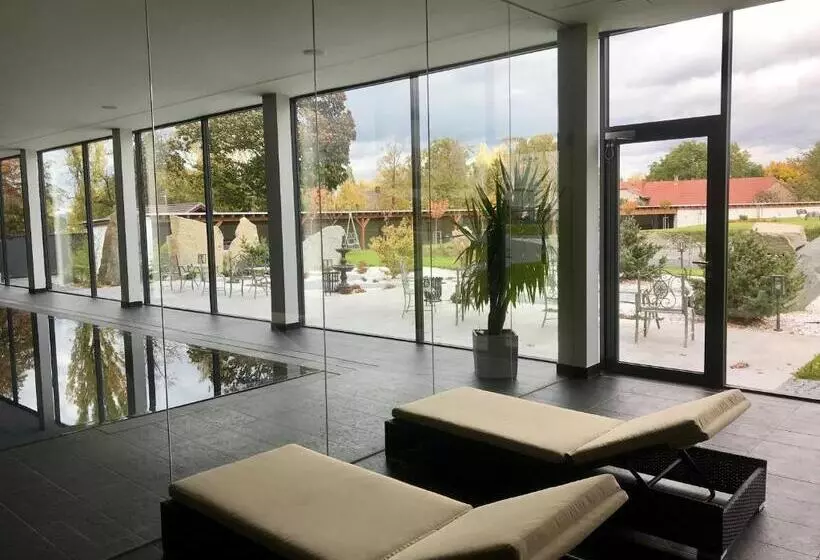 Hotelli Panství Dlouhá Lhota