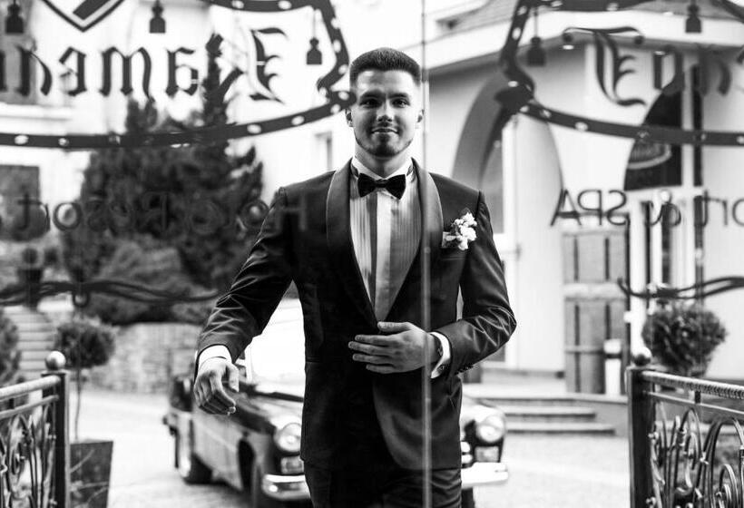 בית מלון כפרי Resort&spa Kamelot