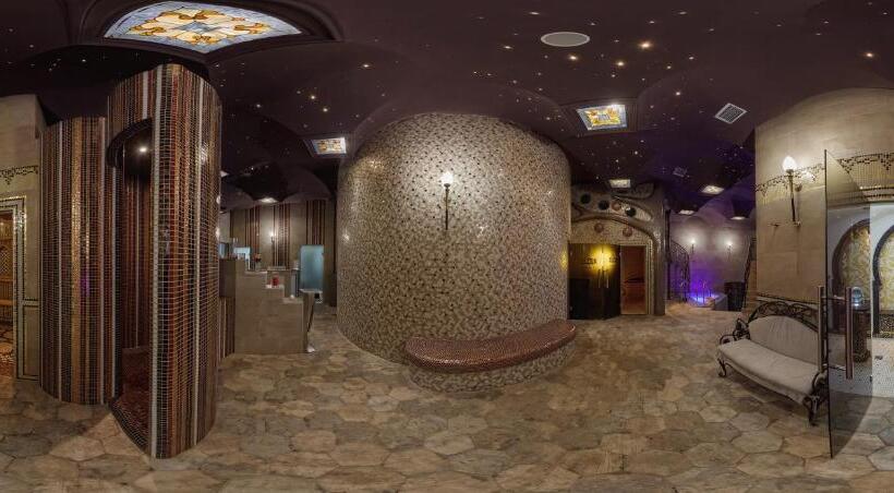 בית מלון כפרי Resort&spa Kamelot