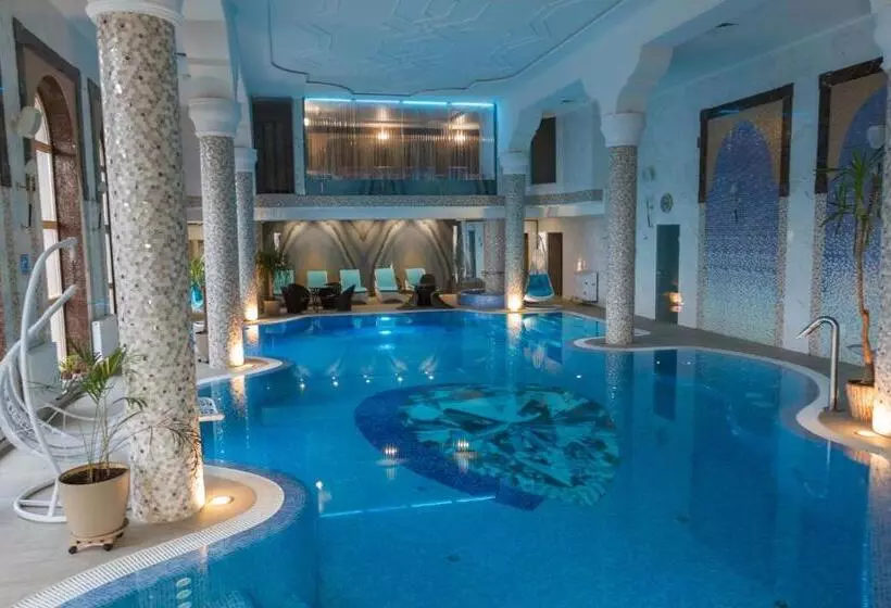 Hotelli Resort&spa Kamelot