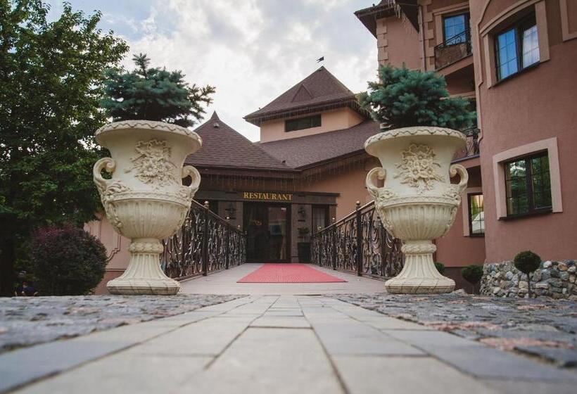 בית מלון כפרי Resort&spa Kamelot