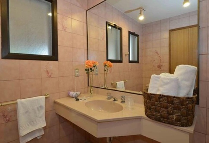 فندق Salto Del Laja