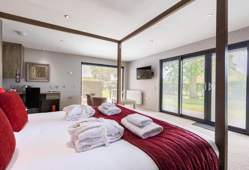 ホテル The Kilnwick Percy Resort And Golf Club