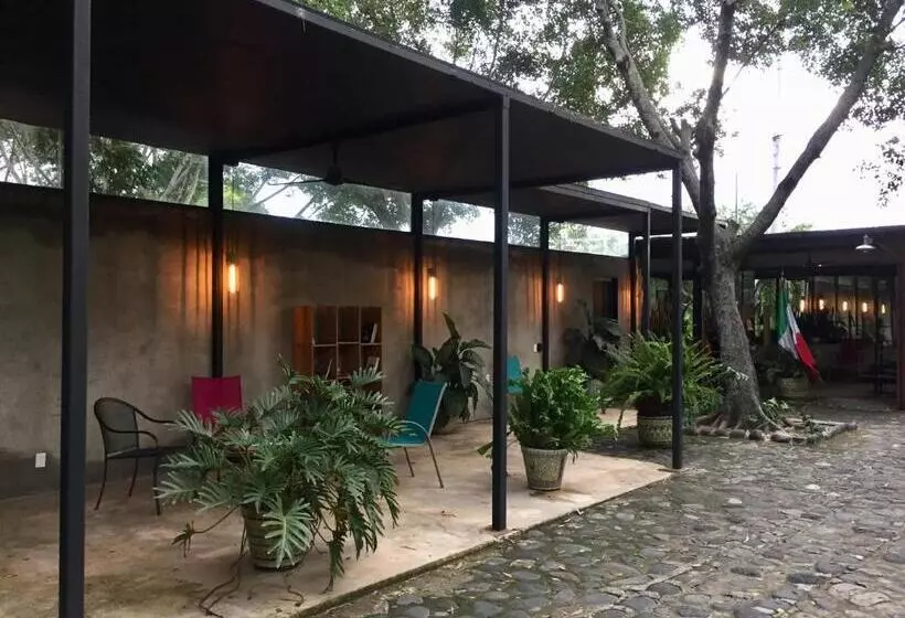 Los Naranjos Hotel Boutique