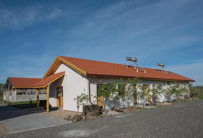 Pensjonat Centru De Recreere Kentaur