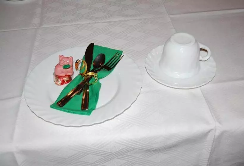 ペンション Judit Panzio