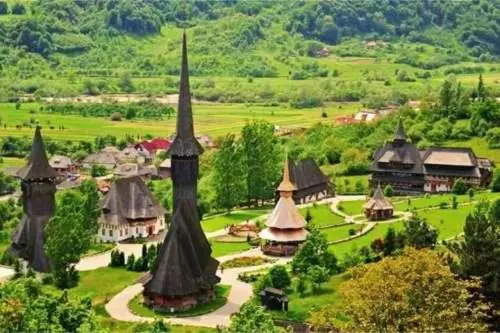 Majatalo Plai Cu Peri